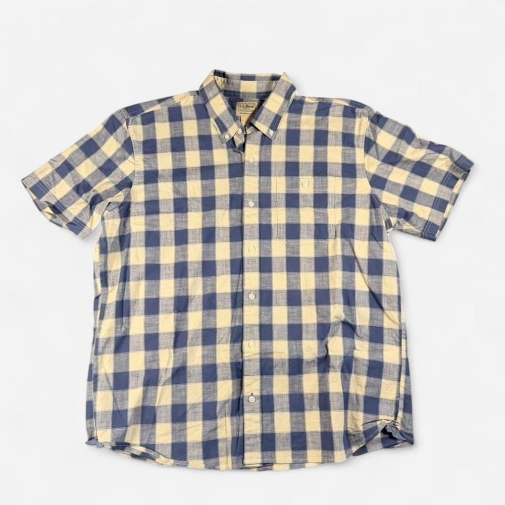 L.L. Bean Blue/White Plaid Short Sleeve Button Up Size‎ L